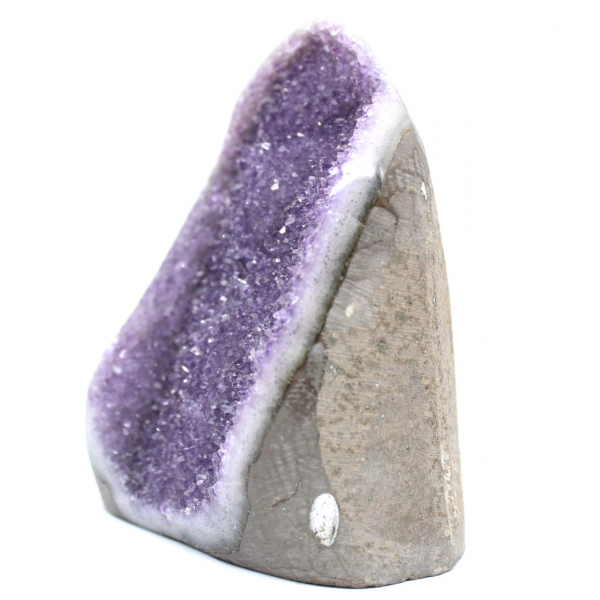 Amethyst Crystals – Brazilian Collection and Wellness