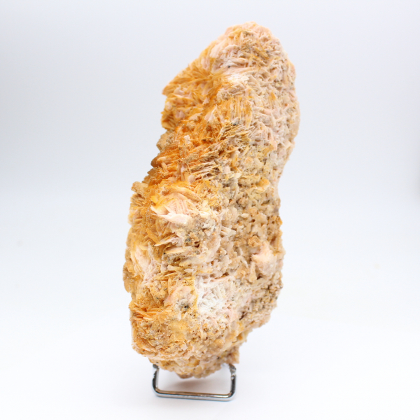 Natural crystallization of Moroccan orange barite