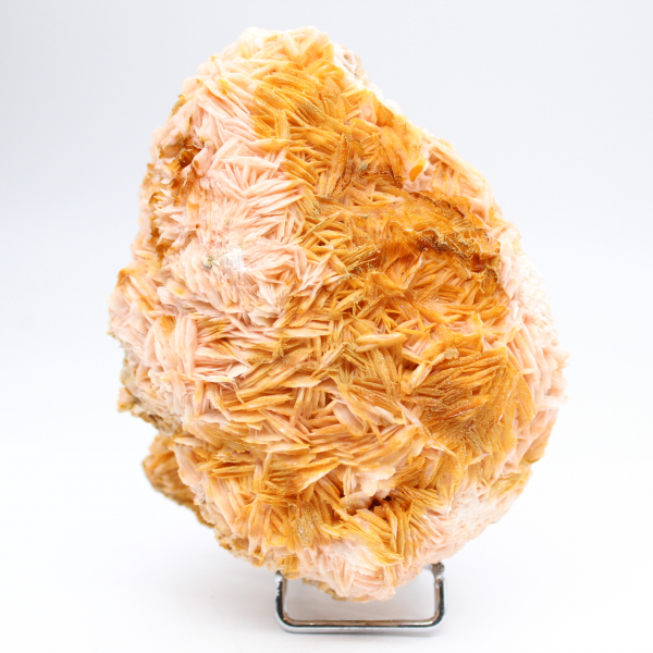 Orange barite from Morocco with marked crystallization