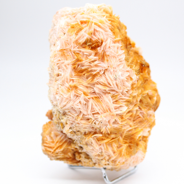 Orange barite from Morocco with marked crystallization