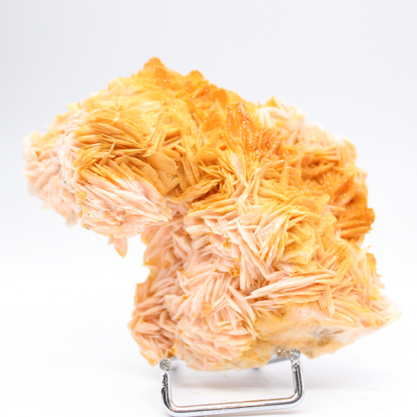 Crystallization of fine Moroccan orange barite
