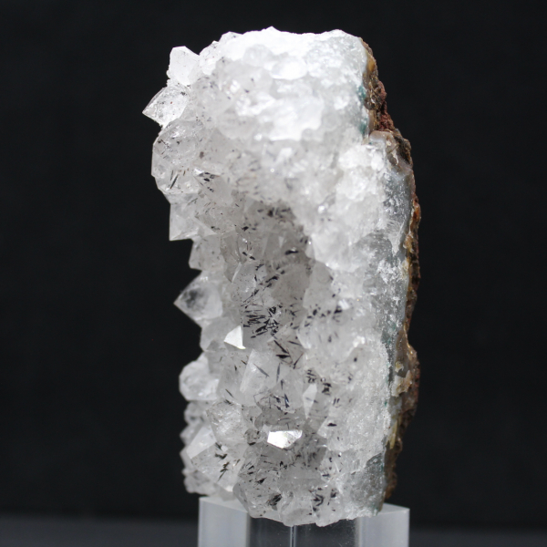 Raw Quartz Specimen with Goethite Inclusions: Aesthetics and Science