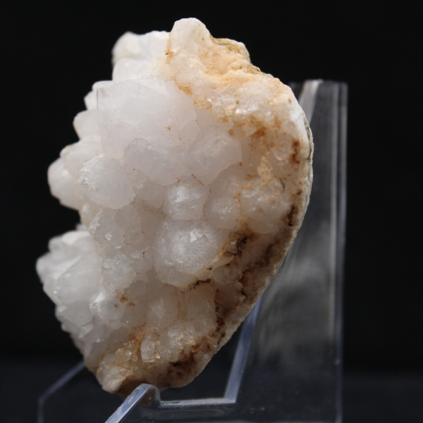 Natural crystallization of flower quartz from Morocco