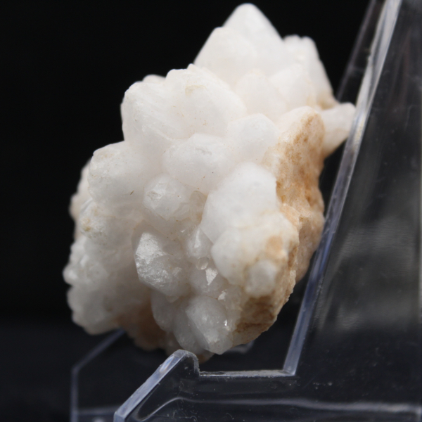 Short-crystal Moroccan flower quartz