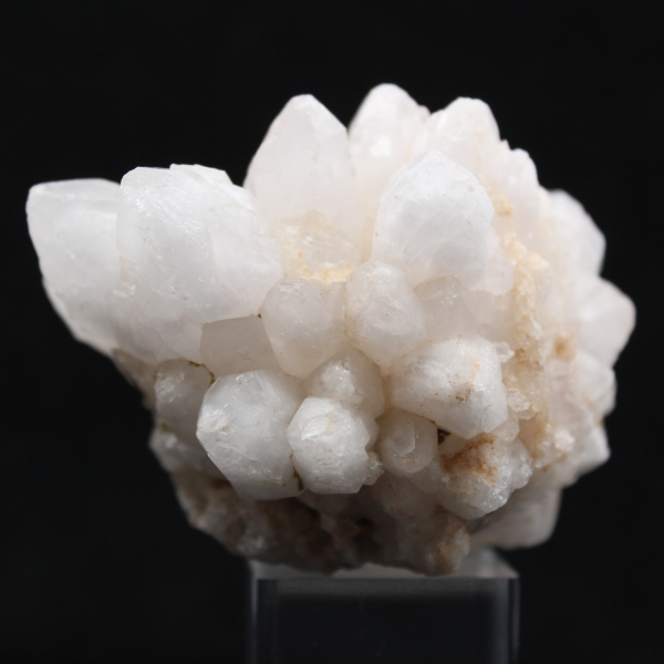 Moroccan flower quartz in natural crystallization
