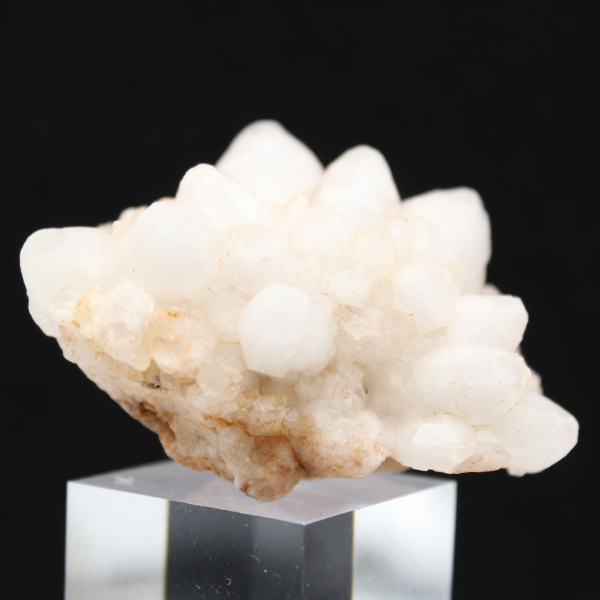 Moroccan flower quartz in crystalline structure