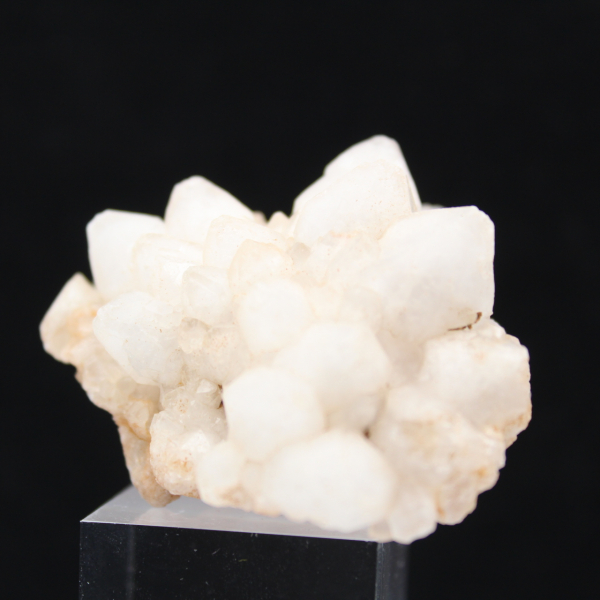 Moroccan flower quartz in crystalline structure