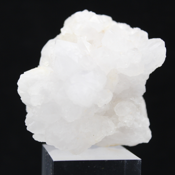 Moroccan flower quartz with light crystallization