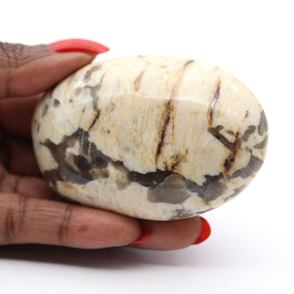 Feldspar pebble from Madagascar – Geological specimen
