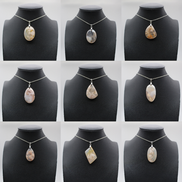Oval Flower Agate Pendant