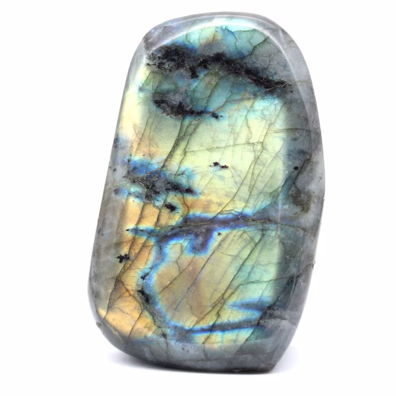 Labradorite: Discover the secrets of this stone with mysterious reflections labradorite bloc 091