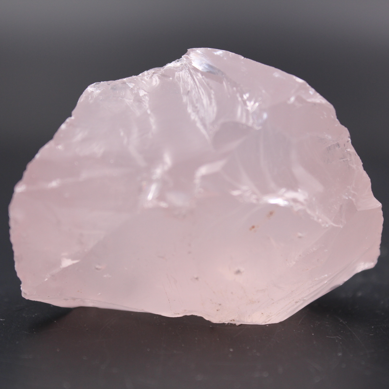 Raw rose quartz