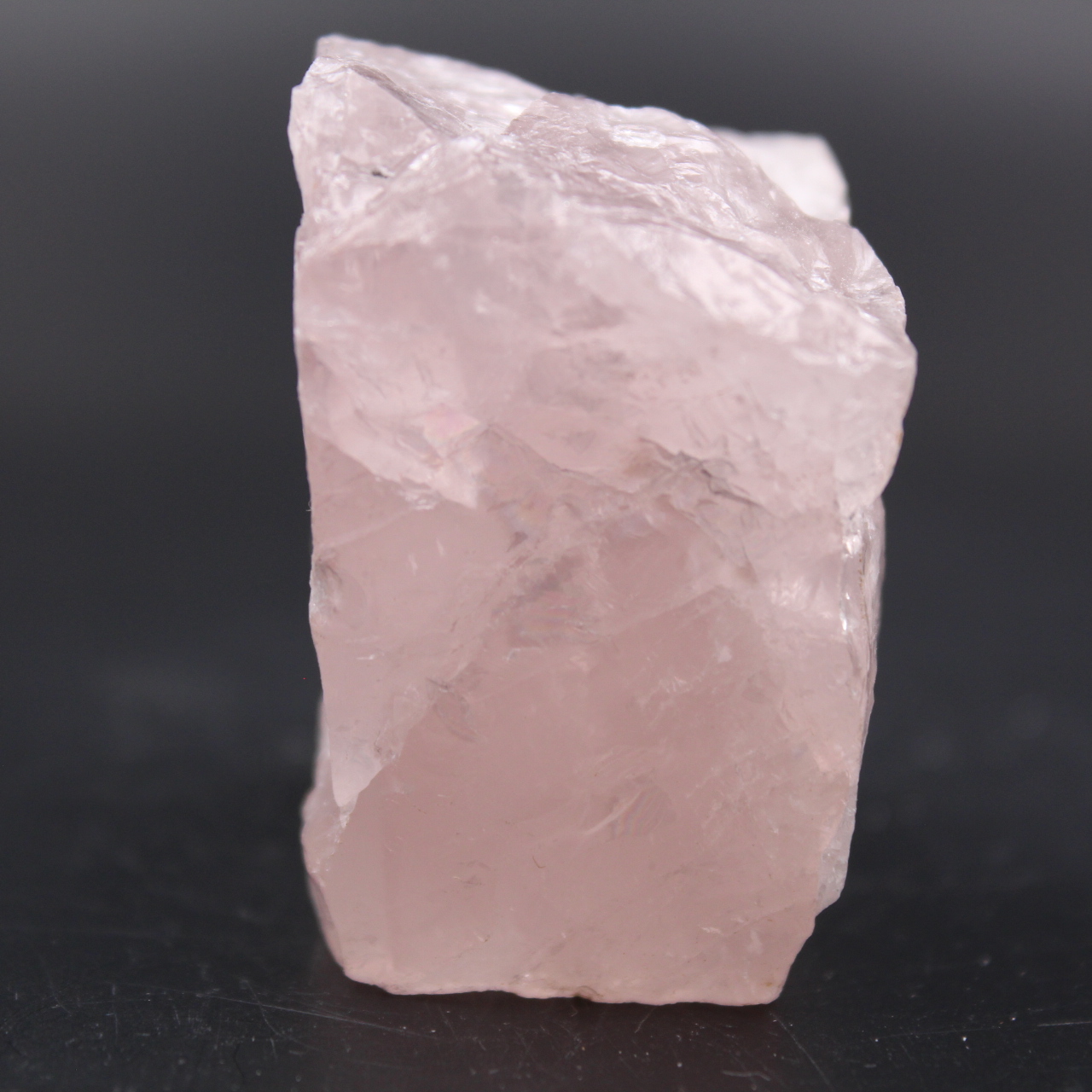 Raw rose quartz