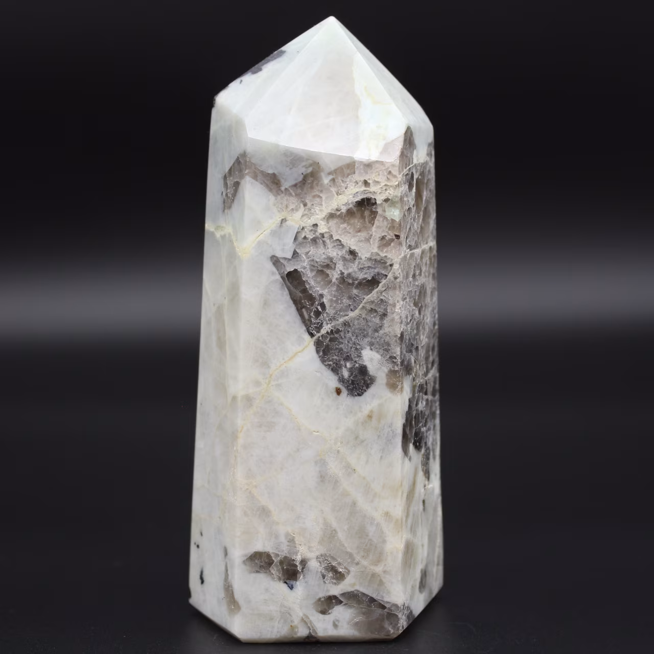 Garnierite prism from Madagascar