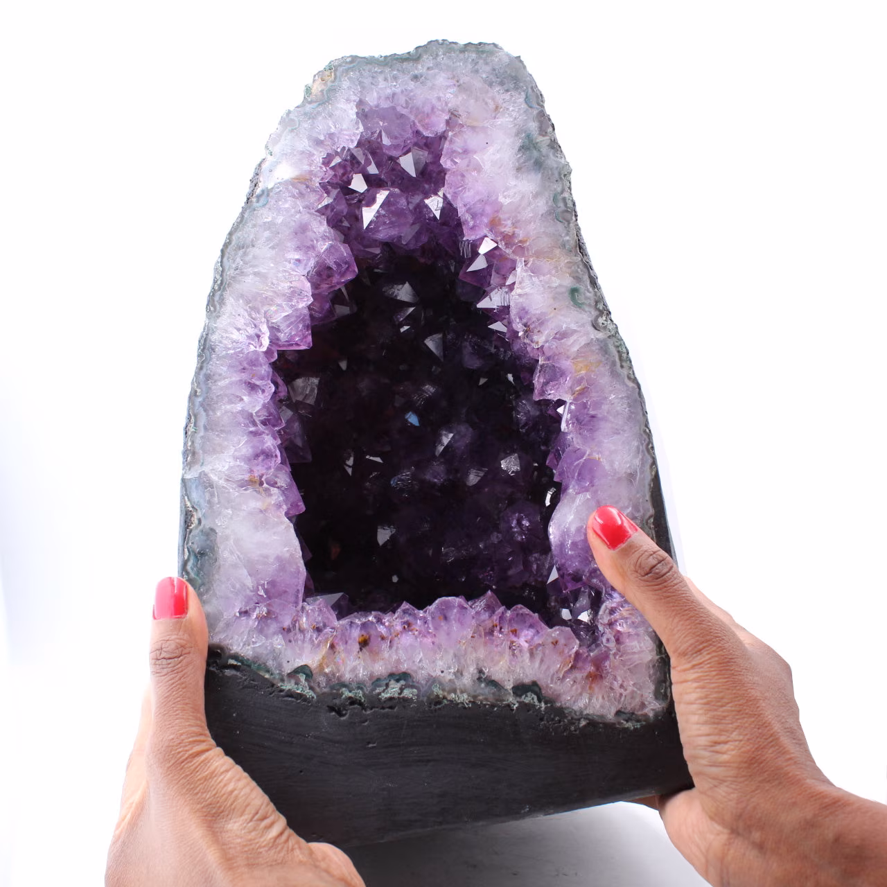 Amethyst geode
