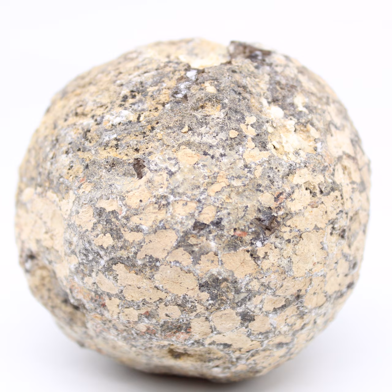Closed agate geode
