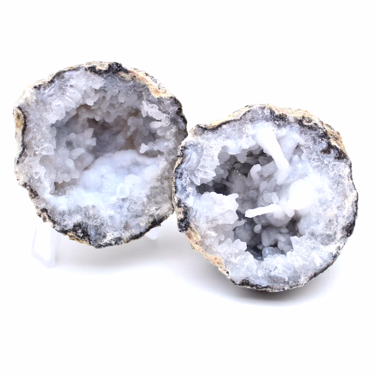 Whole coconut agate geode