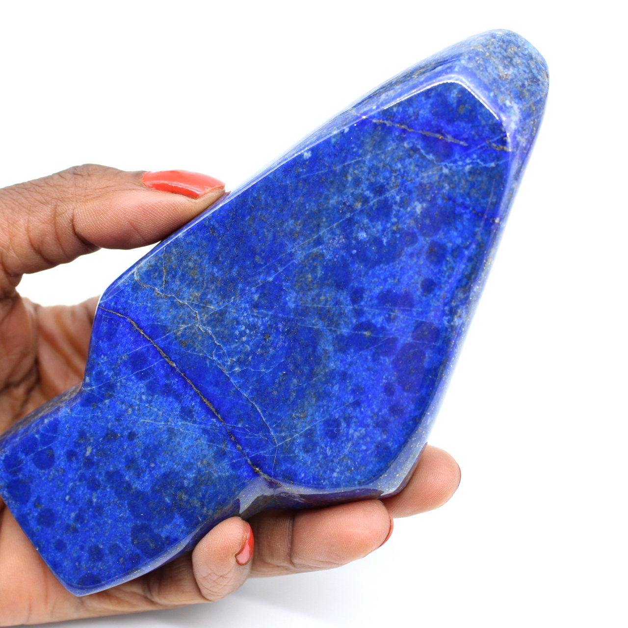 Polished lapis lazuli for decoration