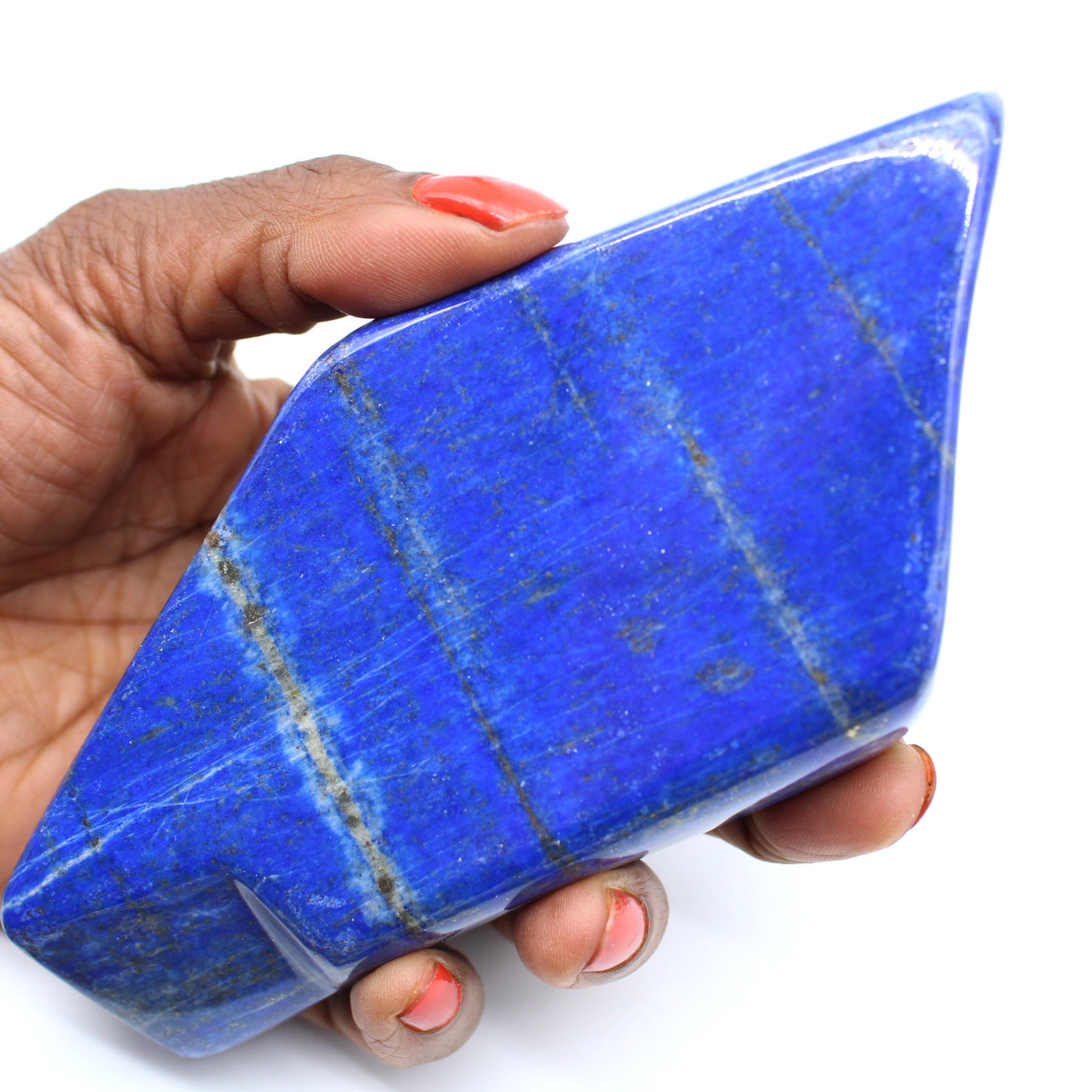 Polished lapis lazuli for decoration