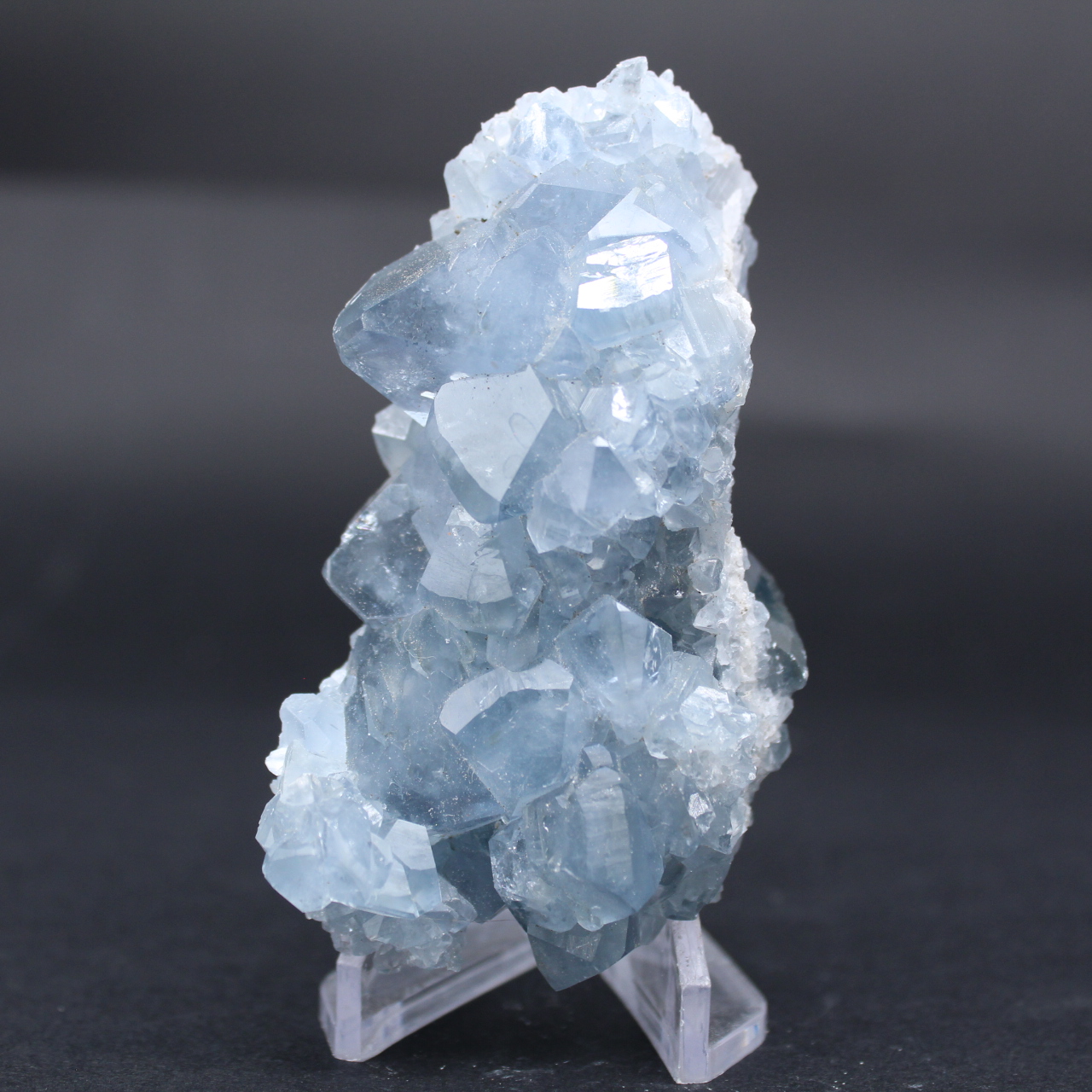Crystallized celestite