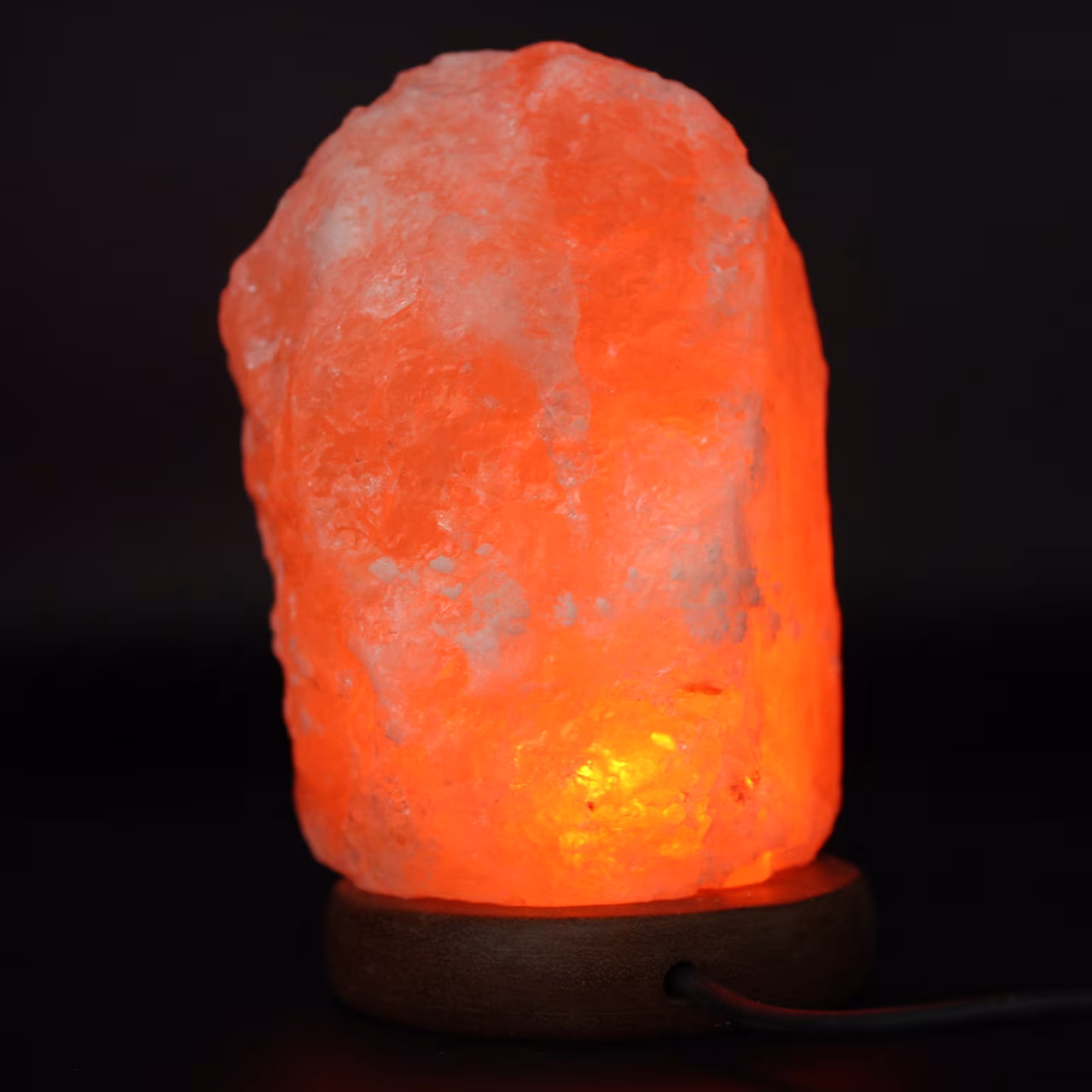 Himalayan salt lamp