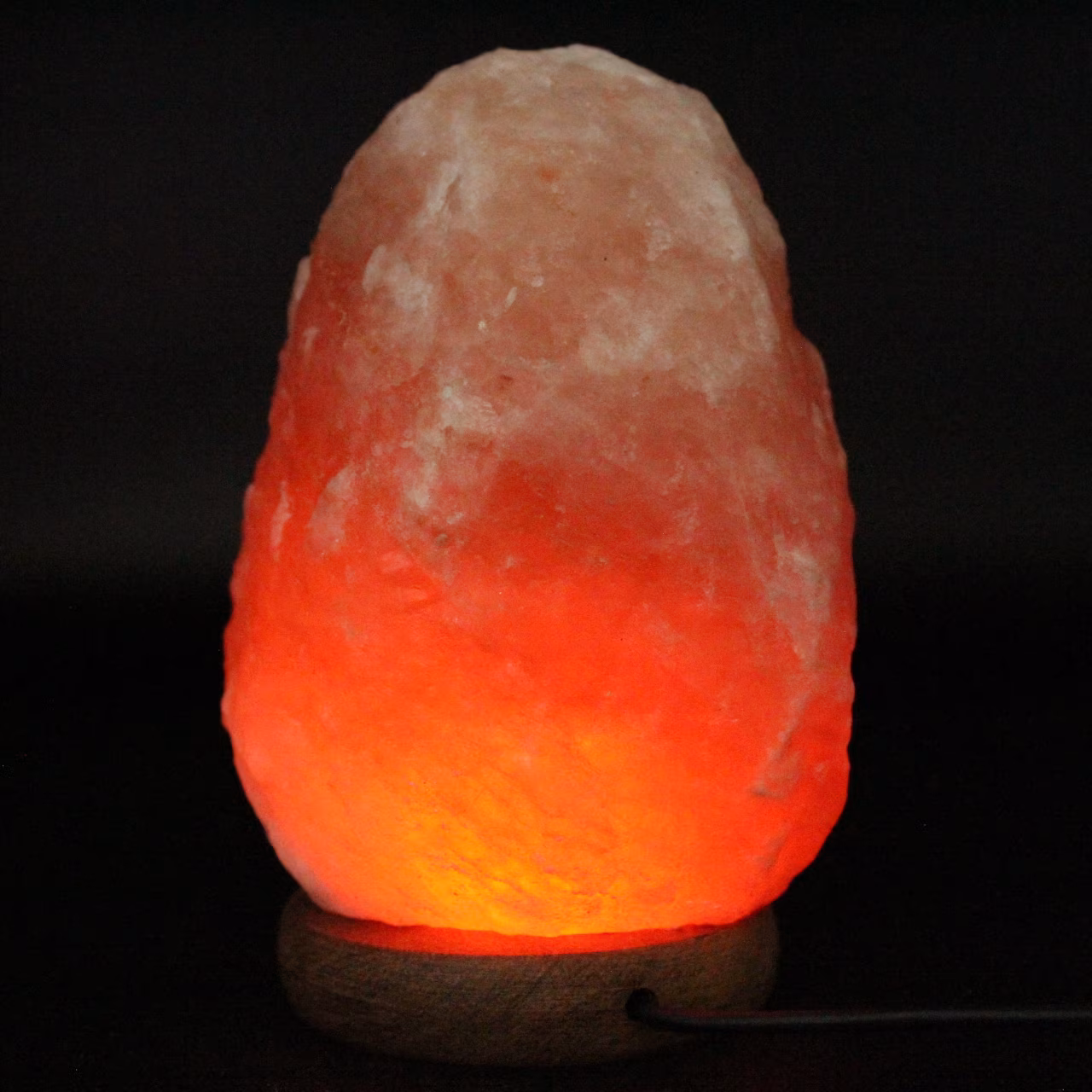 Himalayan pink salt lamp