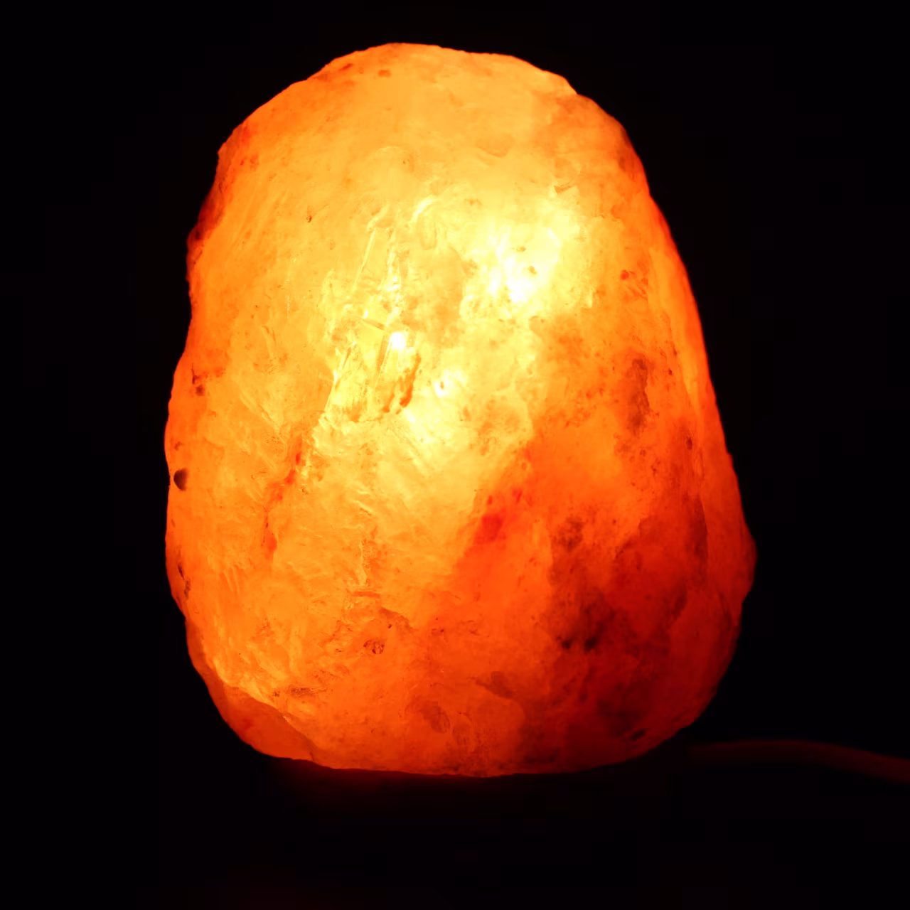 Himalayan salt lamp