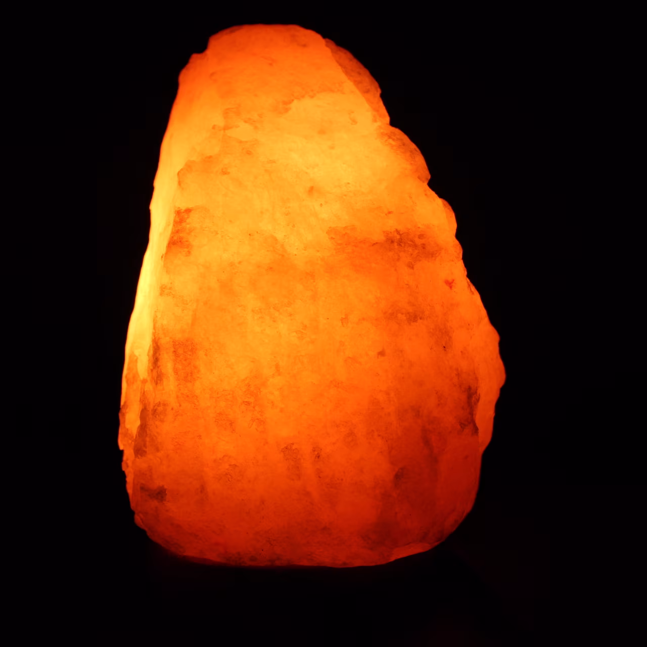 Himalayan pink salt lamp