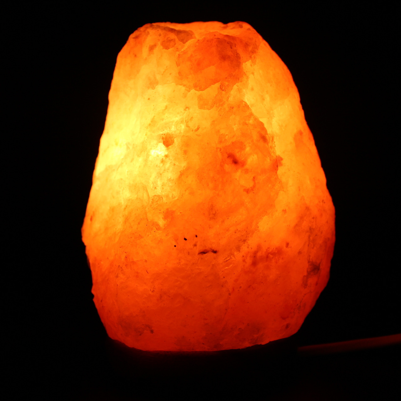 Himalayan salt lamp