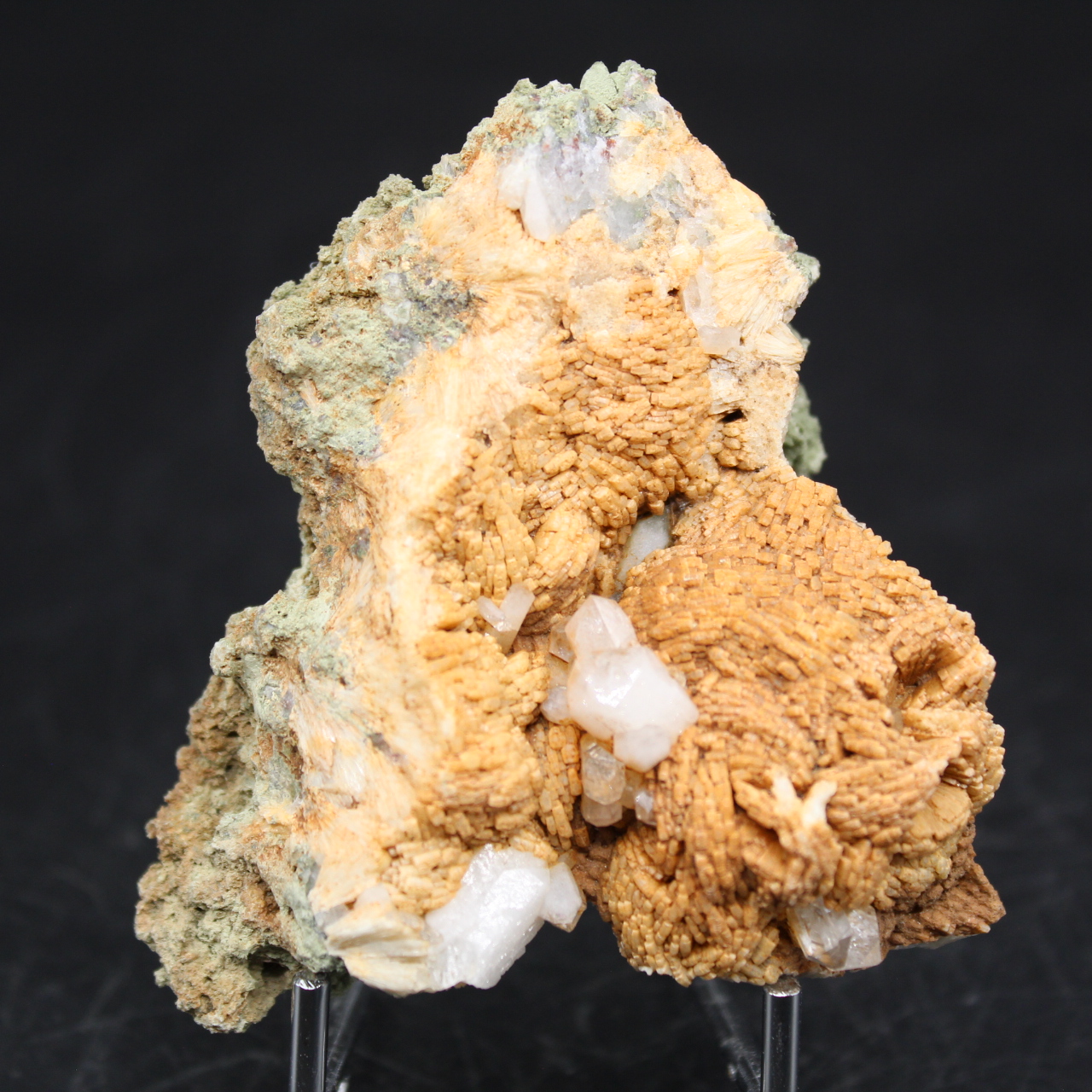 Quartz crystals and siderite