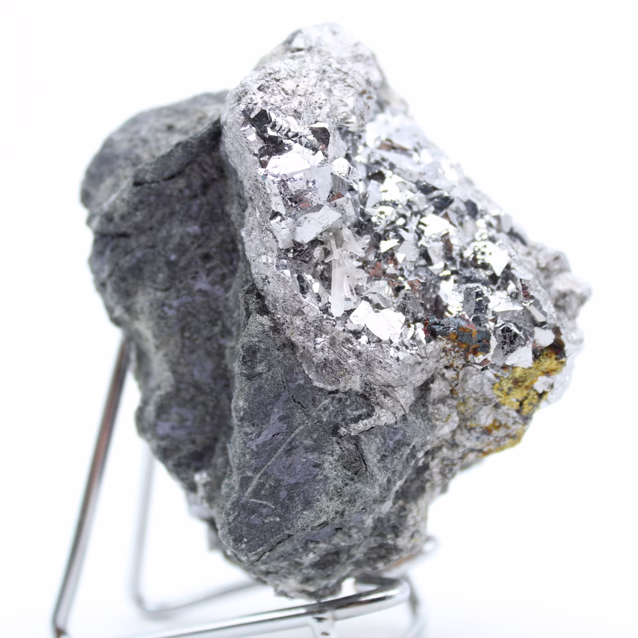 Skutterudite from morocco