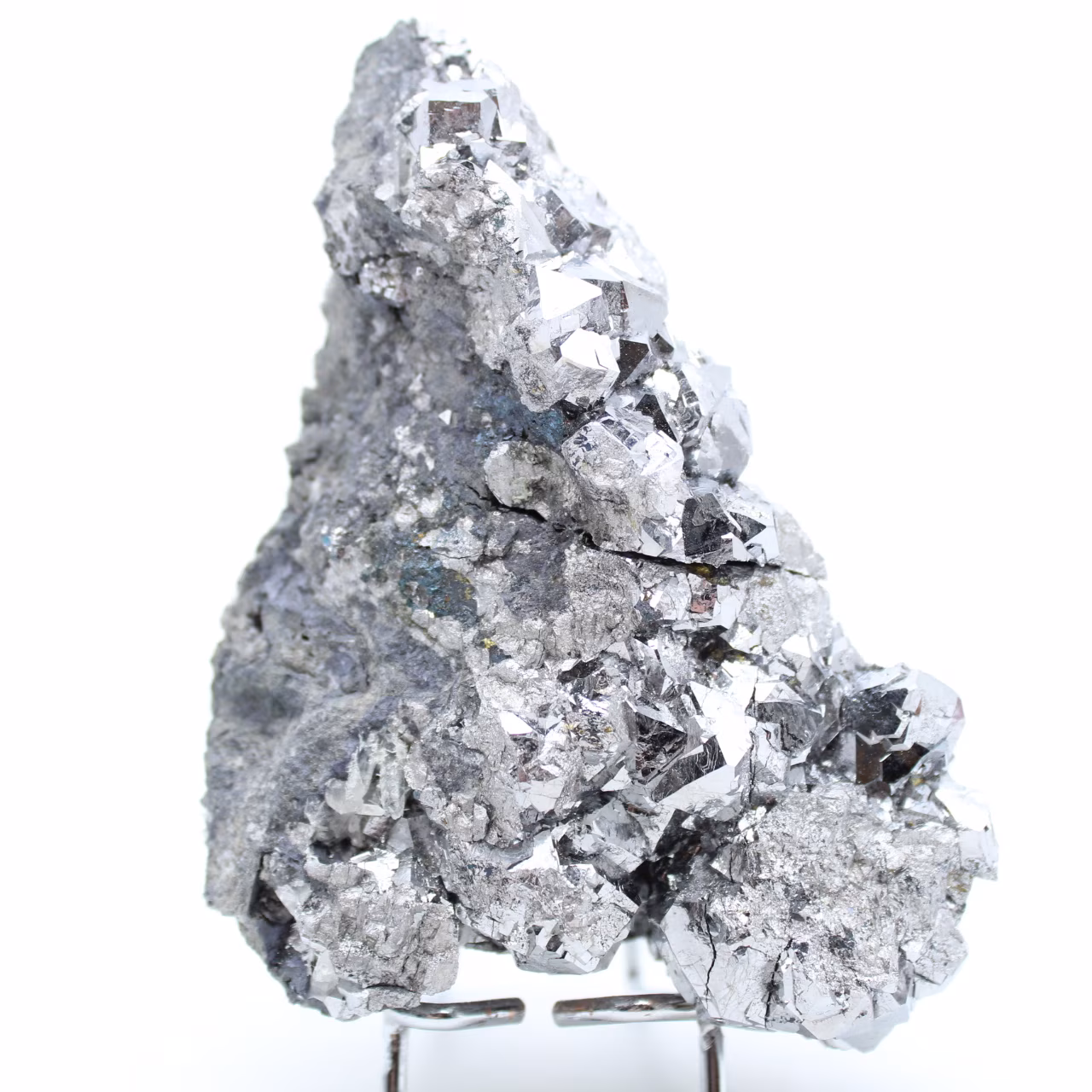 Natural raw skutterudite