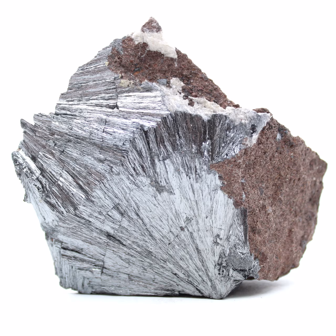 Raw crystallized pyrolusite