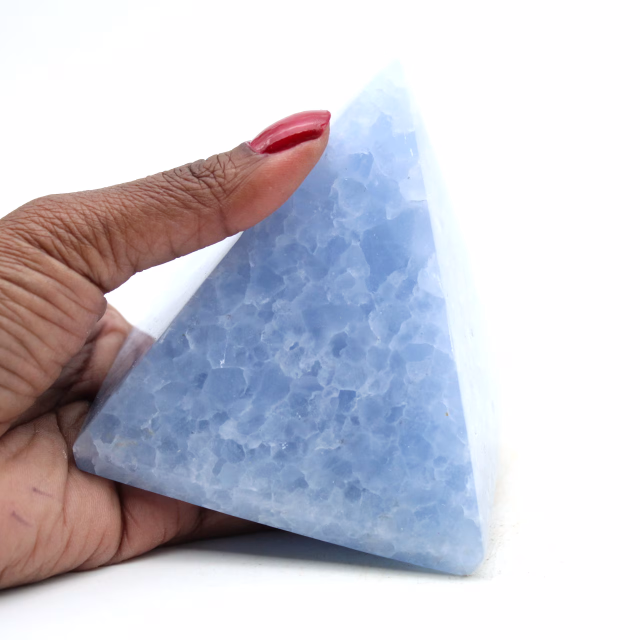 Blaue calcitpyramide