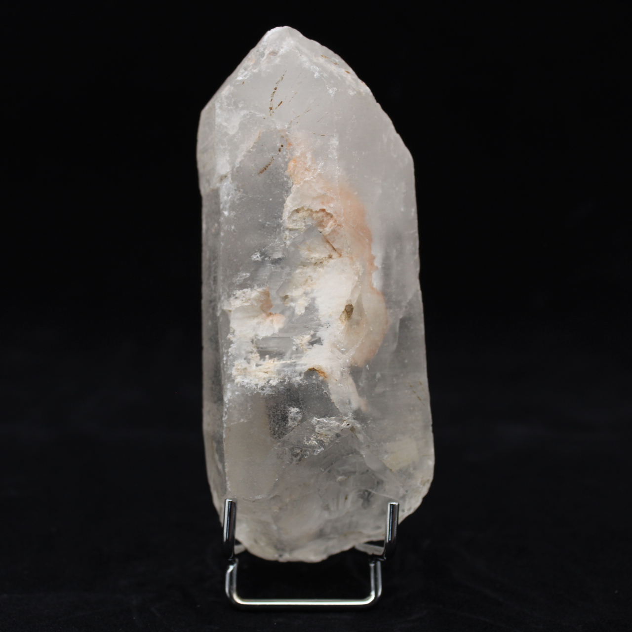 Raw rock crystal