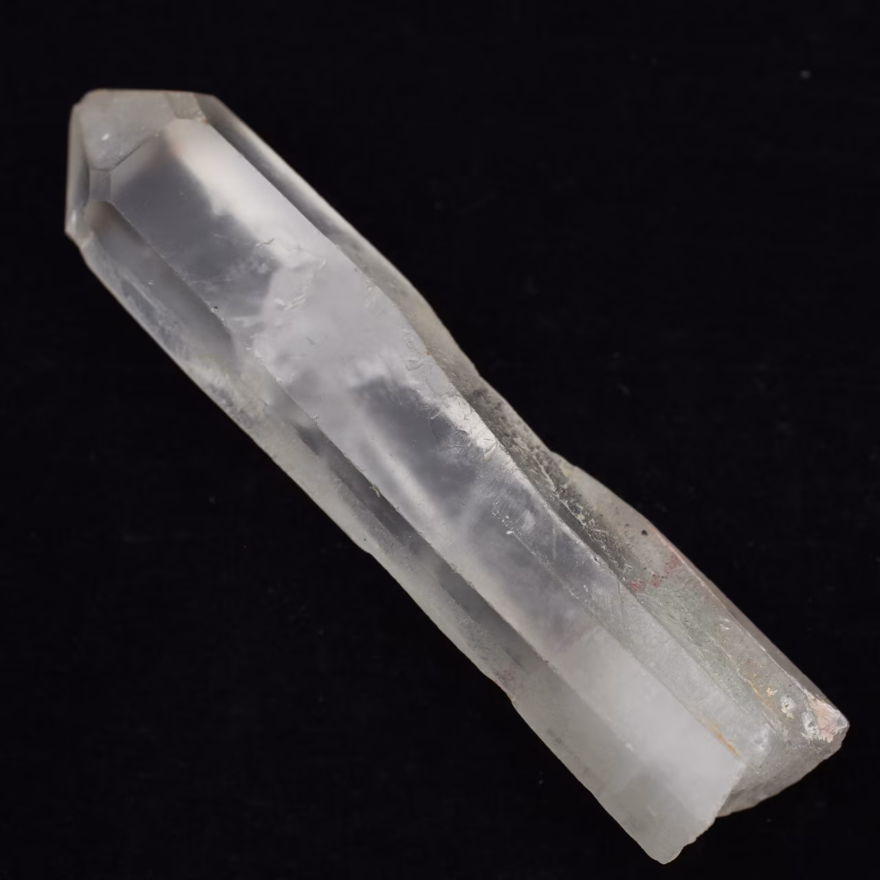 Raw rock crystal