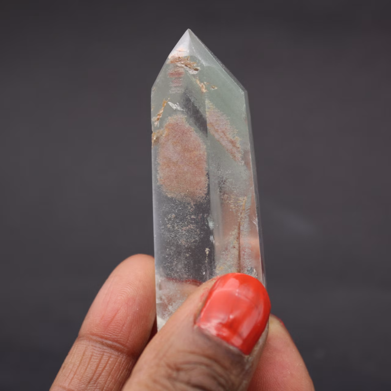 Quartz with chlorite inclusion