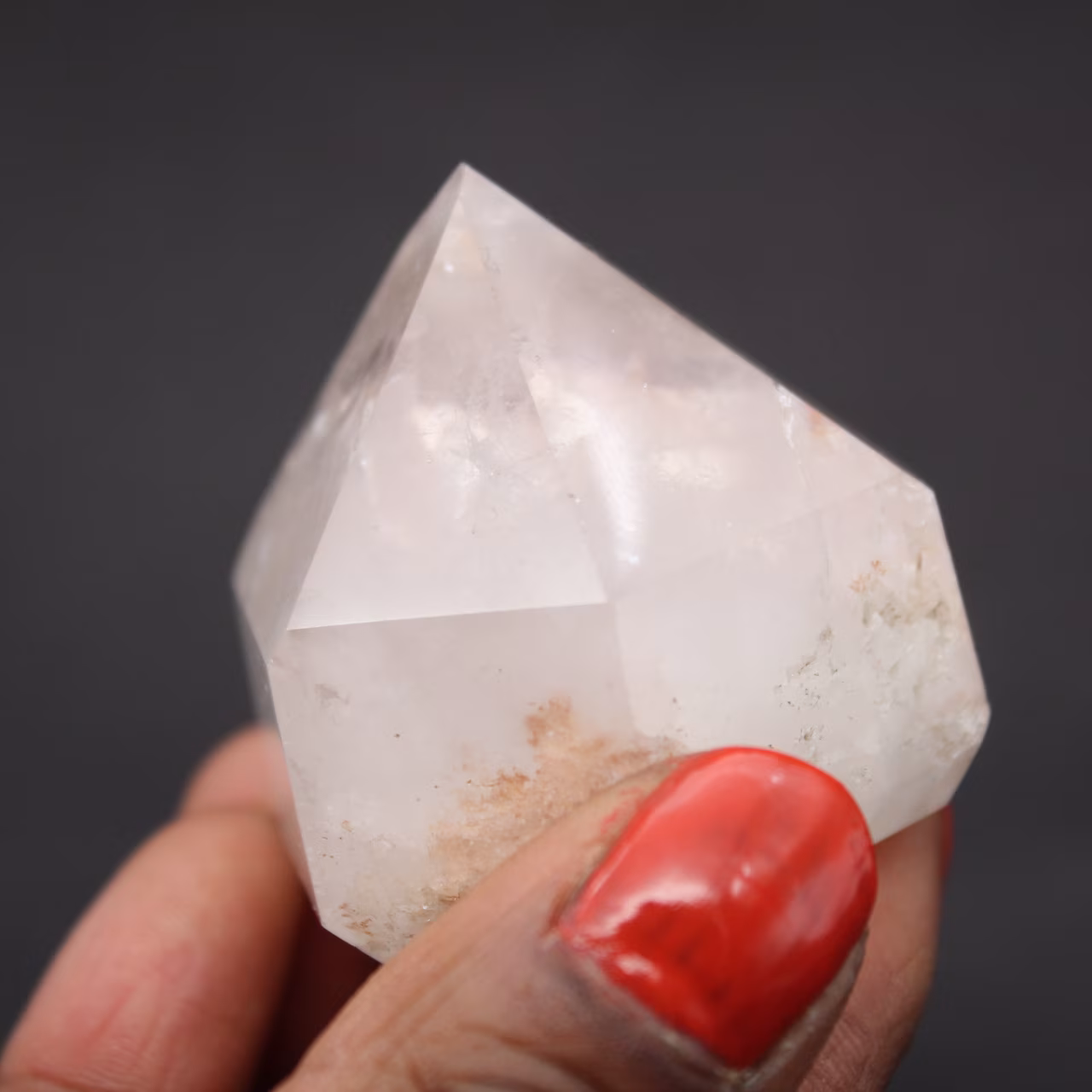 Quartz prism with inclusion