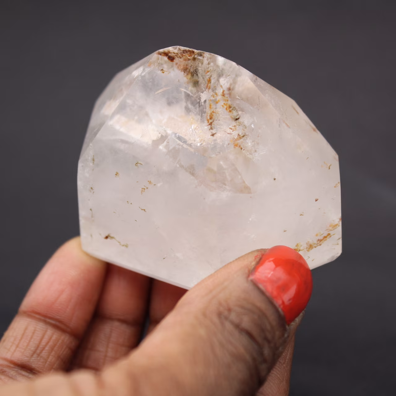 Quartz prism with inclusion