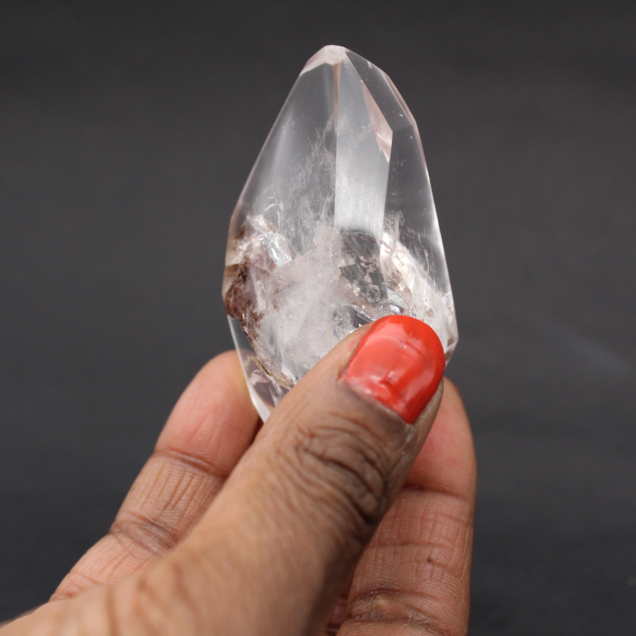 Quartz prism with inclusion