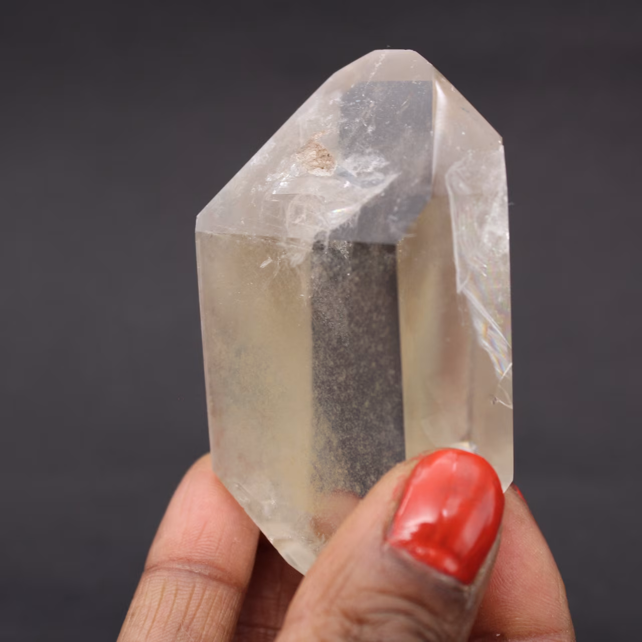 Bitterminated quartz prism