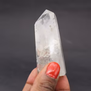 Quartz prism with inclusion