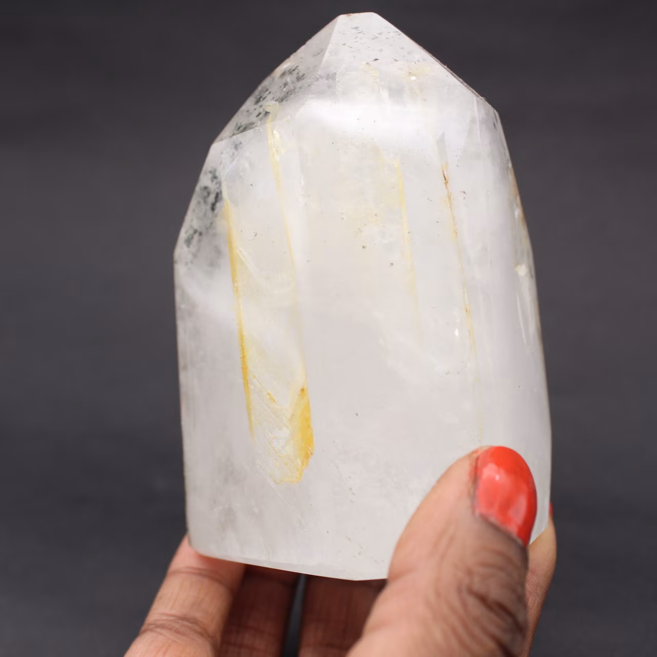 Quartz prism with inclusion