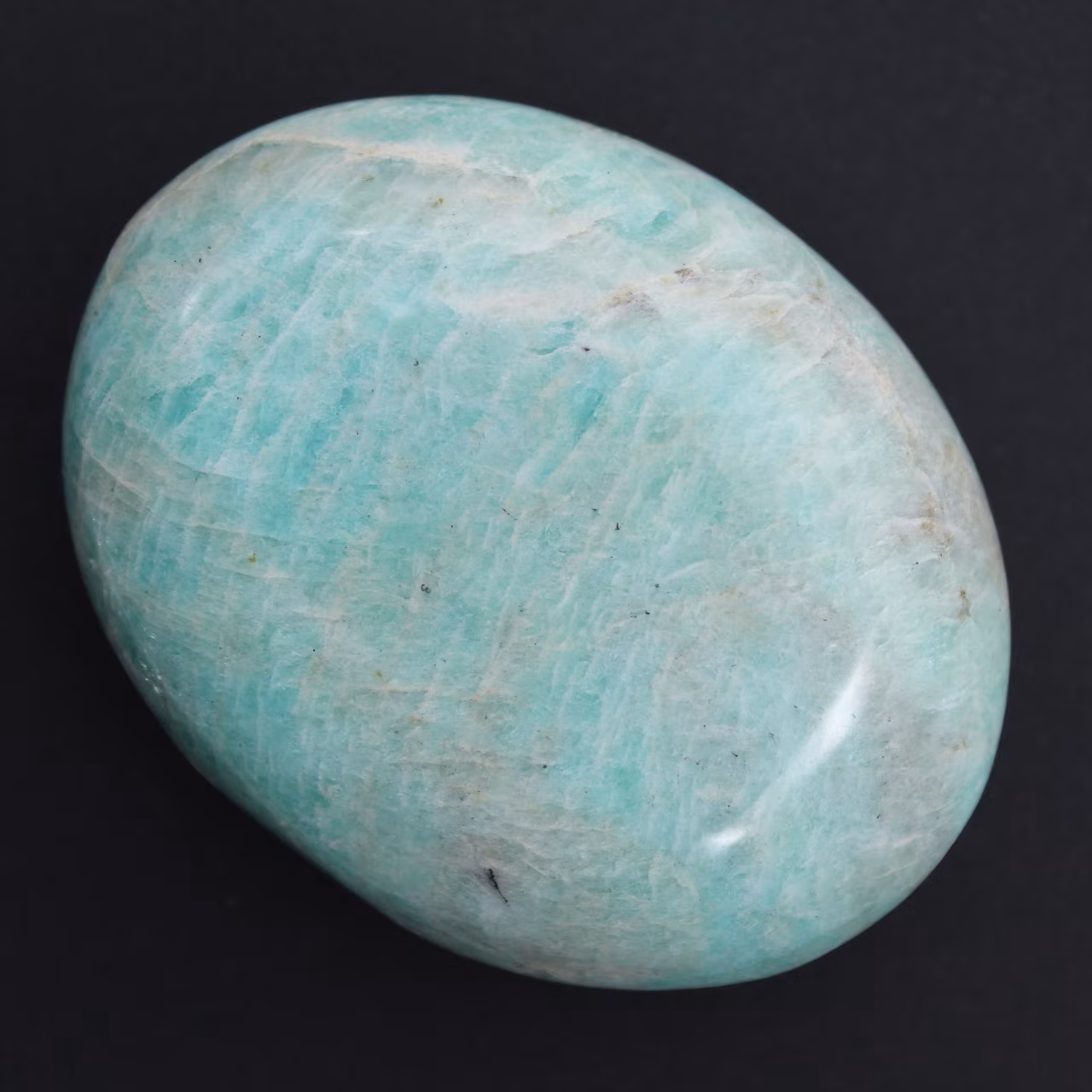 Amazonite pebble
