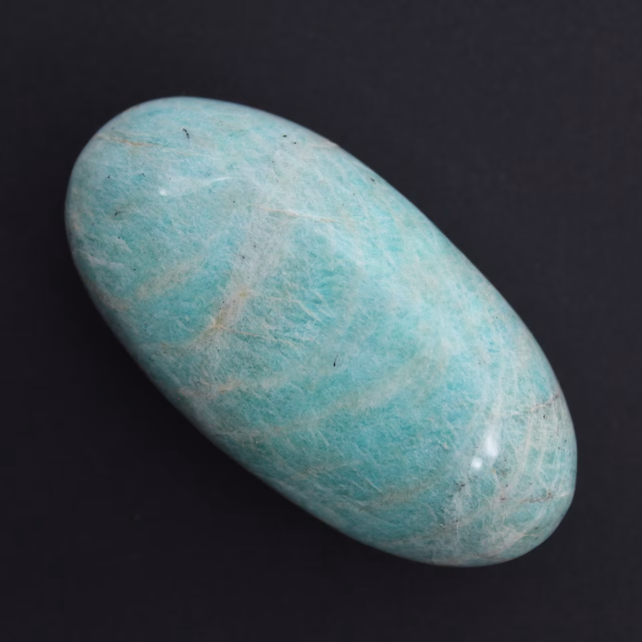 Amazonite pebble