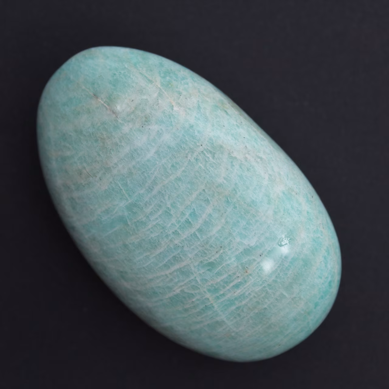 Amazonite pebble