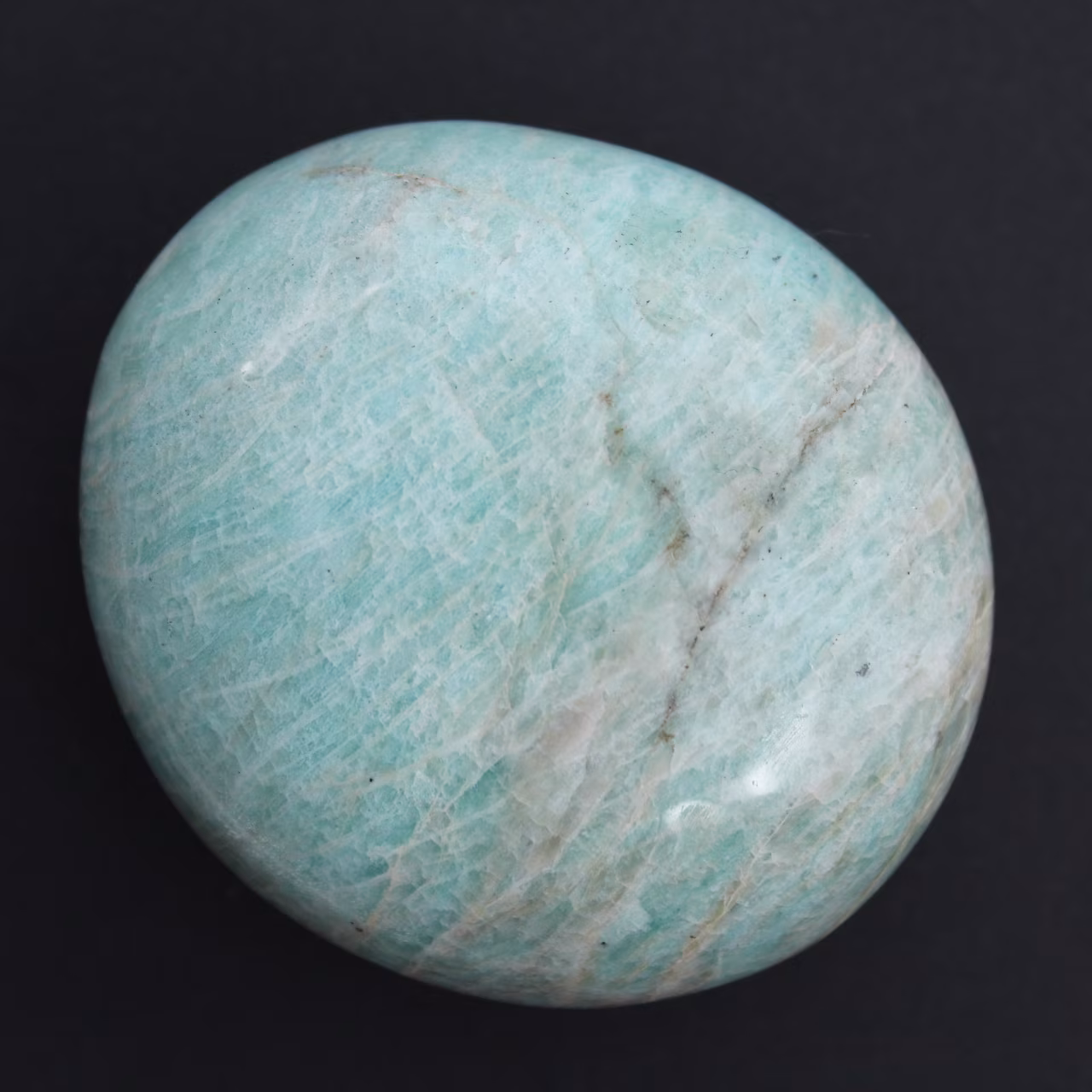 Amazonite pebble