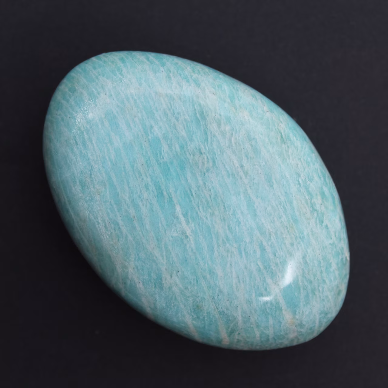 Amazonite pebble