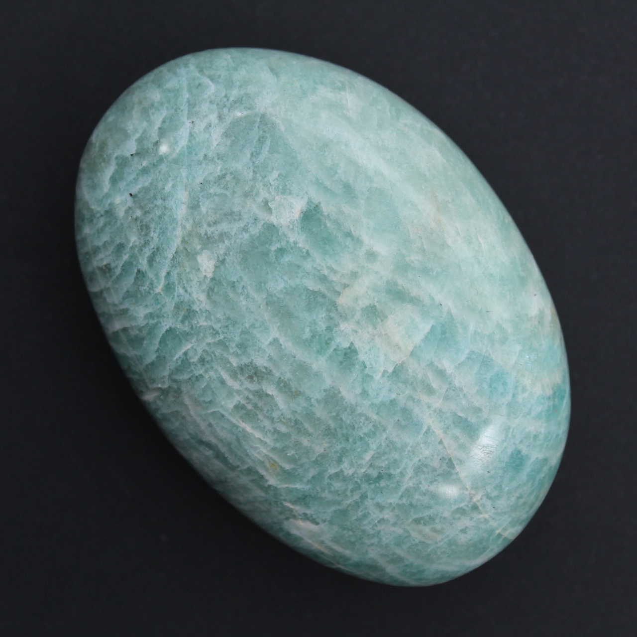 Amazonite pebble