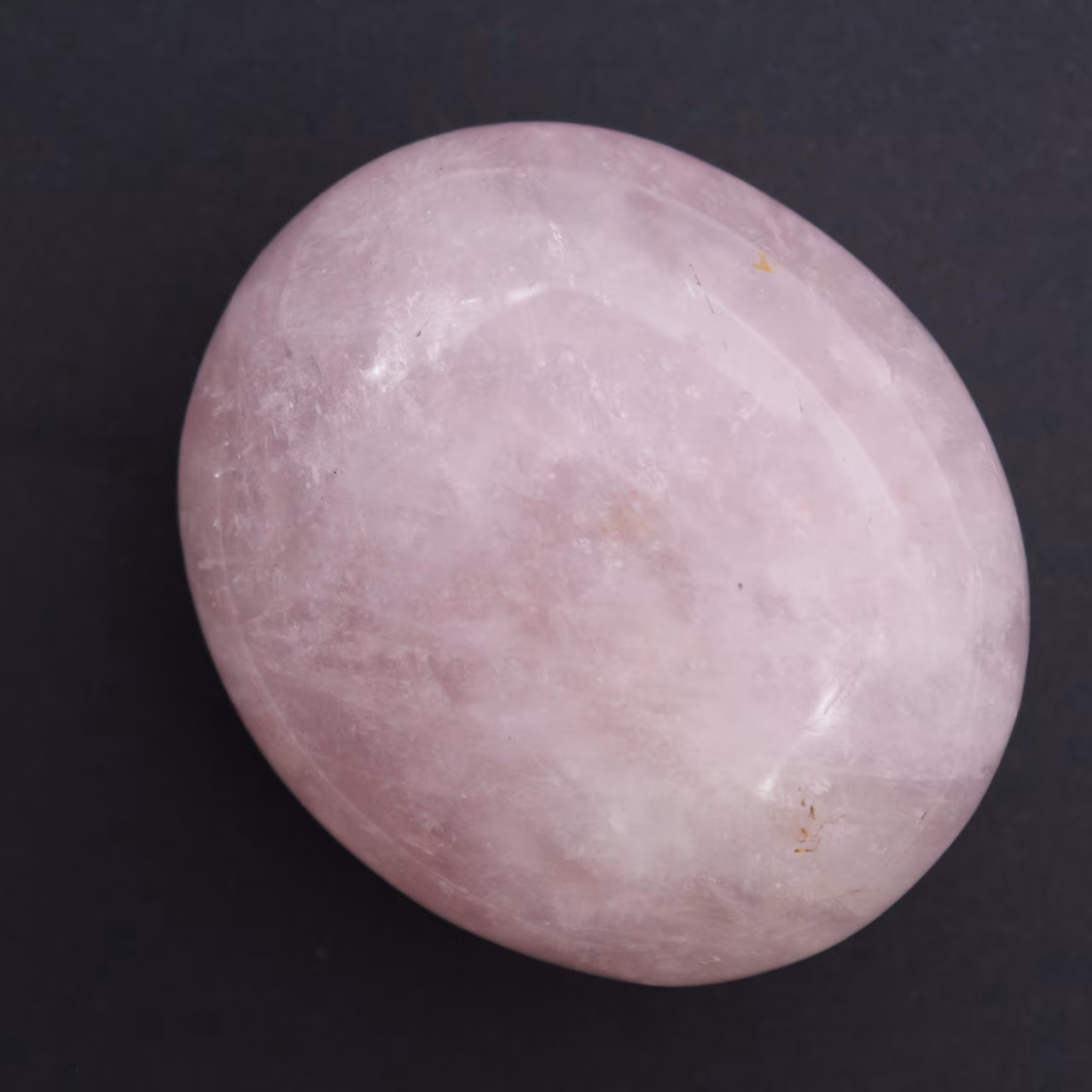 Rose quartz pebble